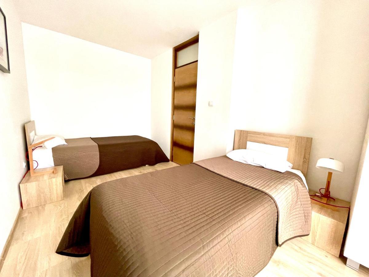Cozy Apartments In Belgrade, Cukarica, Zeleznik, Free Parking And Wifi Εξωτερικό φωτογραφία
