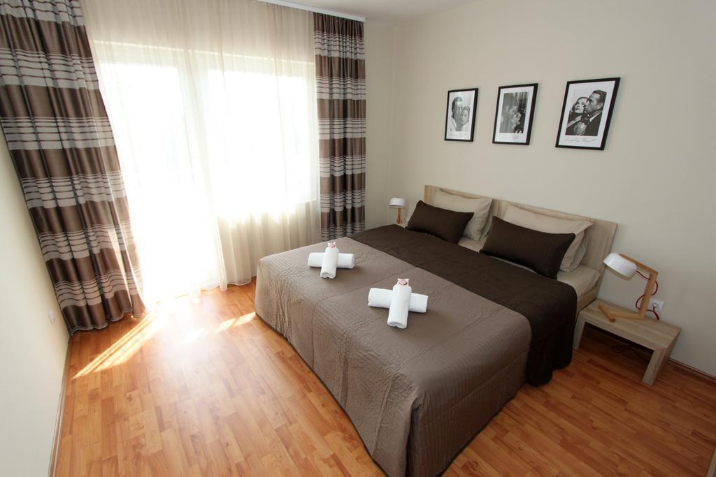 Cozy Apartments In Belgrade, Cukarica, Zeleznik, Free Parking And Wifi Δωμάτιο φωτογραφία